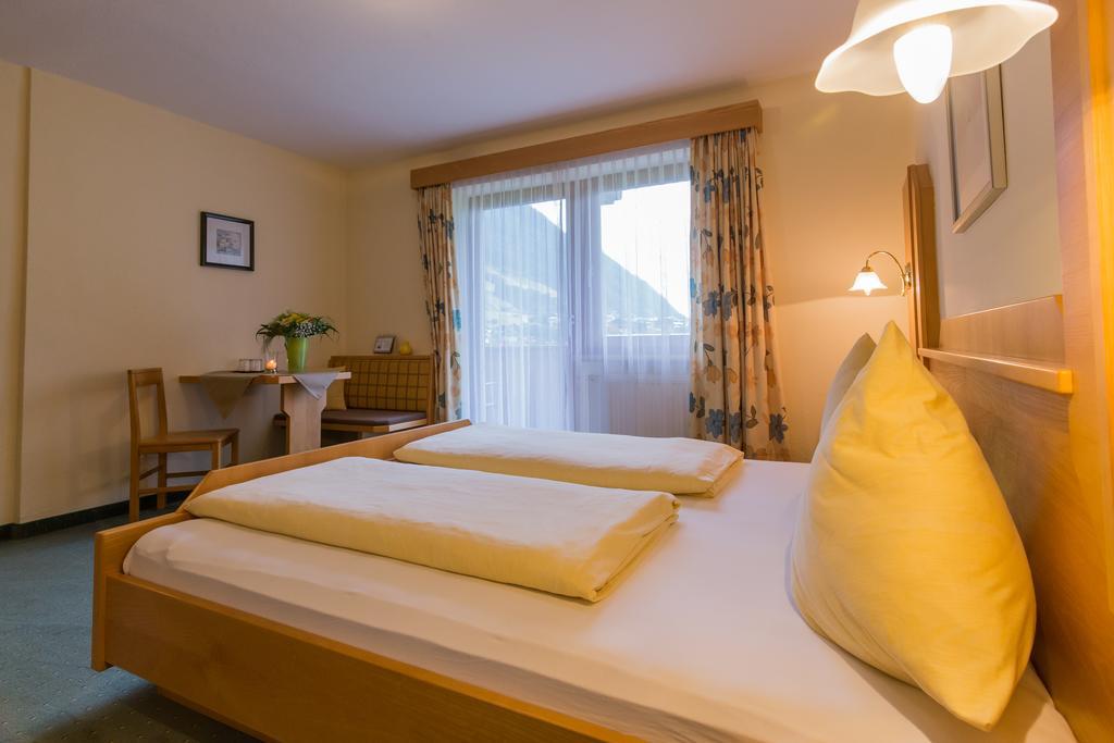 Pension Nigella Нойштіфт-ім-Штубайталь Екстер'єр фото