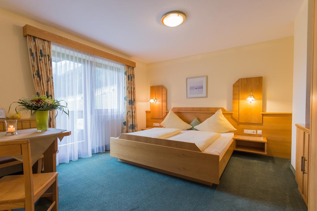Pension Nigella Нойштіфт-ім-Штубайталь Екстер'єр фото